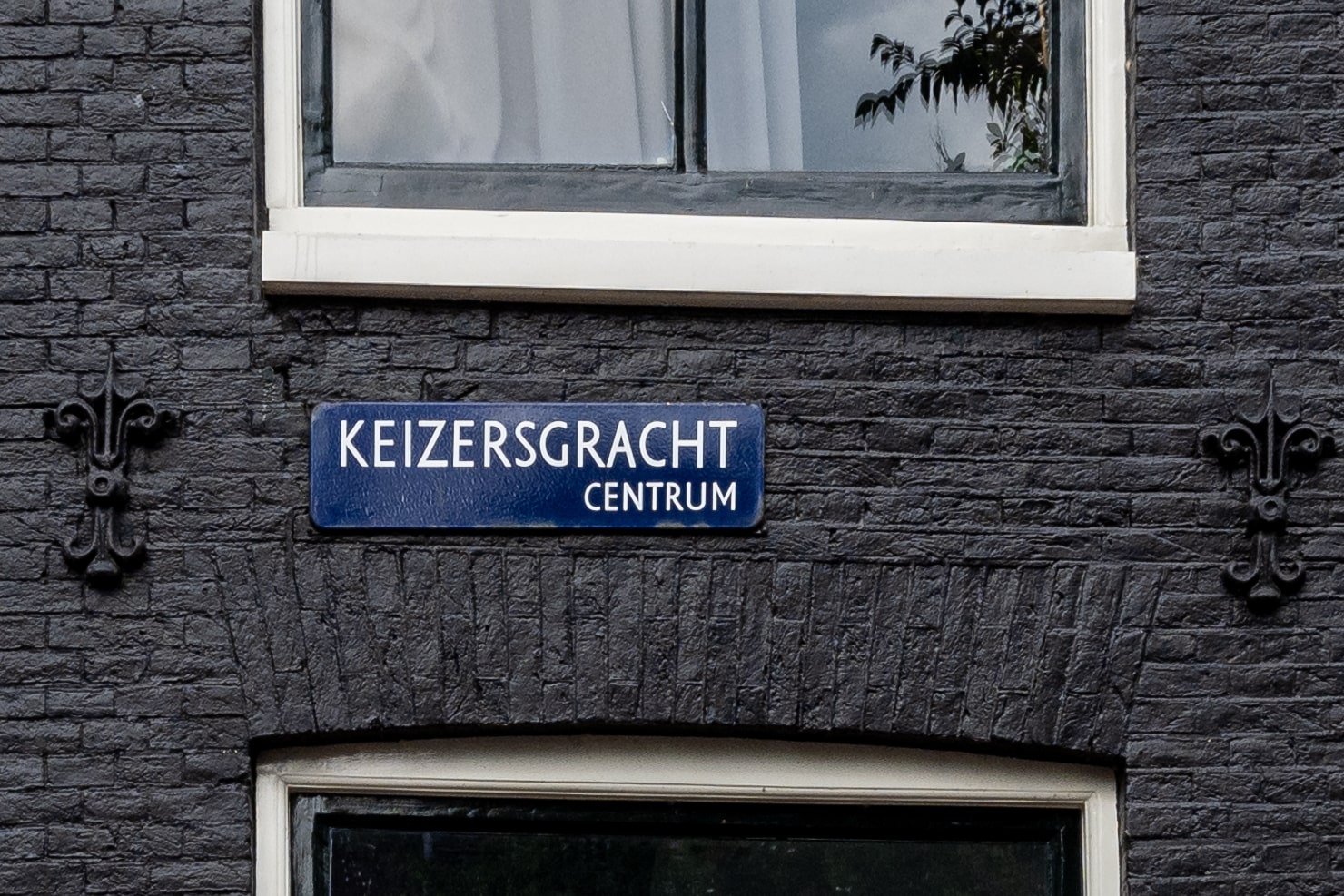 Inschakelen van advocaat bij FIOD aanval - Petronius Advocaten